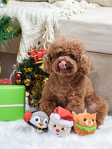 Balle En Peluche Pour Chien - Père Noël 🎅 - HugSmart 4 Balle En Peluche Pour Chien - Père Noël 🎅 - HugSmart – Image 2