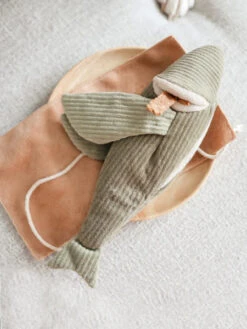 Jouet Interactif Pour Chien - Flying Fish -Animalerie Lambwolf Collective jouet fouille design minimalist pour chien flying fish 3