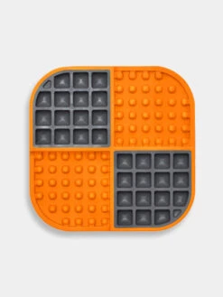 Plateau D'enrichissement Et De Léchage LickiMat Slomo - Orange -Animalerie Lickimat tapis lechage occupation chien slomo orange 2