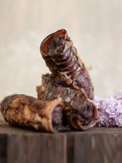 5 Trachées De Boeuf Fourrées Aux Superaliments - Cannelloni - Paul & Paulina 8 5 Trachées De Boeuf Fourrées Aux Superaliments - Cannelloni - Paul & Paulina -Animalerie PAUL PAULINA friandise mastication naturelles chien Cannelloni trachee boeuf 2