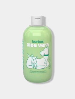 Shampoing Pour Chien à L'Aloe Vera Pour Tous Types De Poils - BurBur