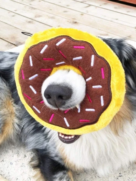 Peluche Originale Pour Chien - 🍩 Donutz Fraise - Zippy Paws 13 Peluche Originale Pour Chien - 🍩 Donutz Fraise - Zippy Paws – Image 11